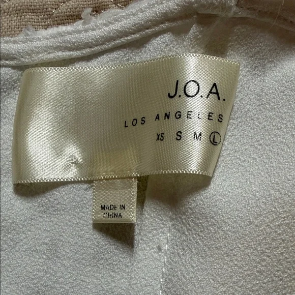 J.O.A. White Lace Midi Dress - Picture 2 of 5